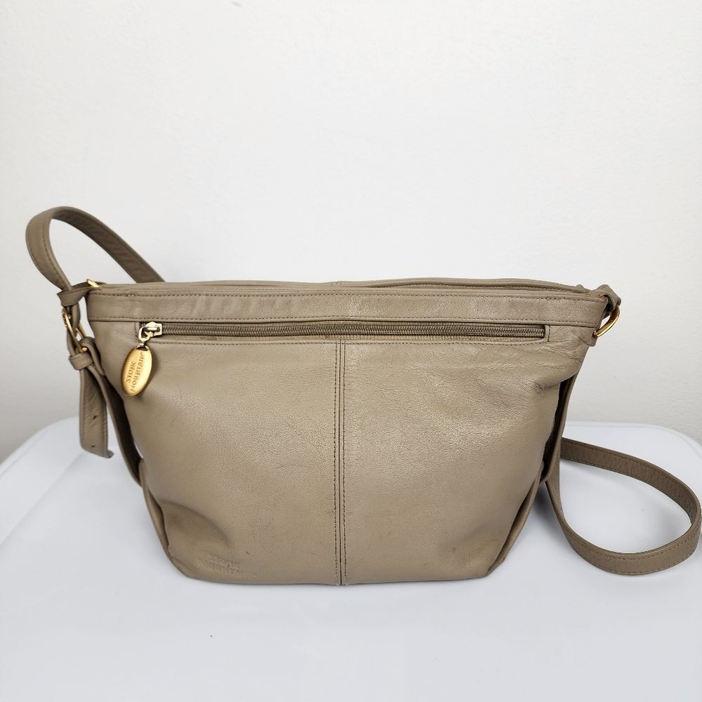 Stone Mountain Beige Tan Leather Slouch Shoulder Bag Purse Hobo Crossbody - Picture 1 of 16